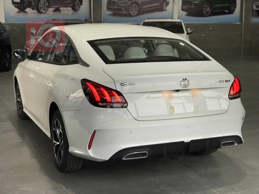 ئێم جی GT